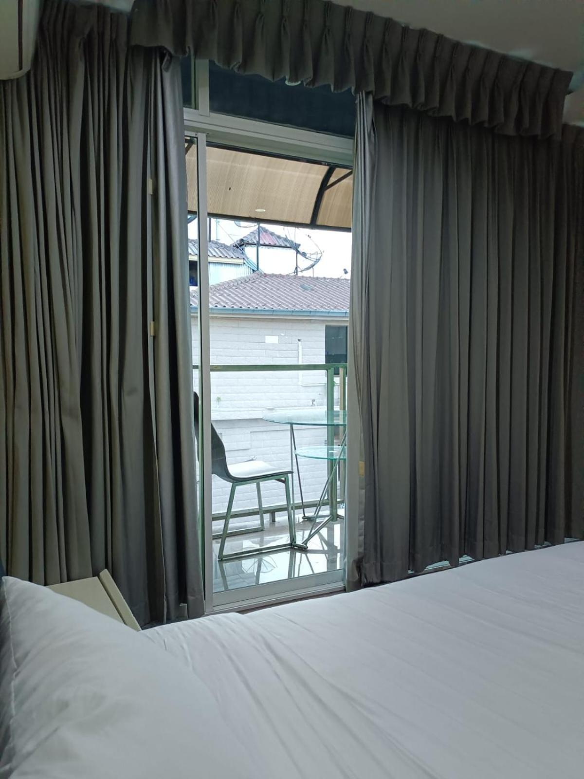 Del Mar Rooms Pattaya Ngoại thất bức ảnh