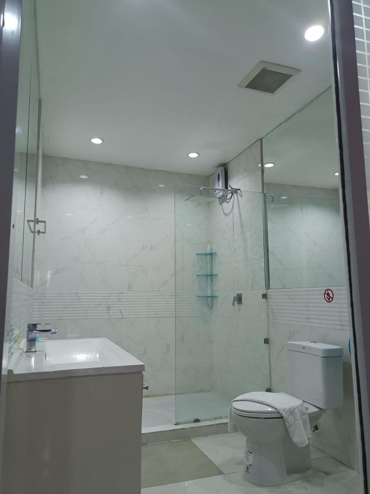 Del Mar Rooms Pattaya Ngoại thất bức ảnh